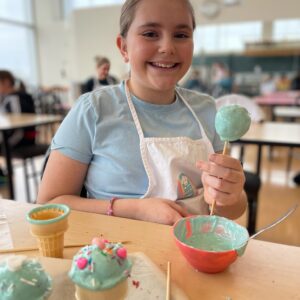 Cake Pops (youth workshop), Saturday, June 6, 10-noon